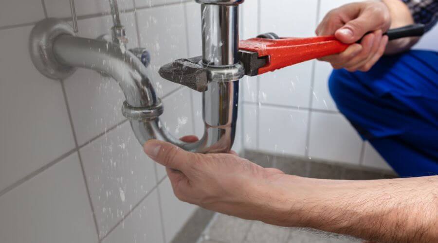 Expert burst pipe repair services in Allen, NE